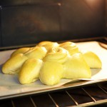 Pane Rosa Ricamo