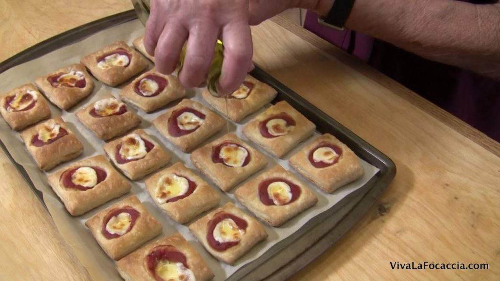 Pizzette di Pasta Sfoglia