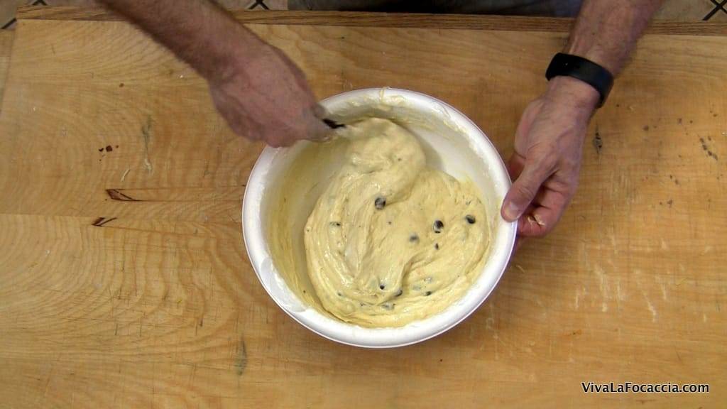 Ricetta Colomba Semplice e Veloce - Impasto