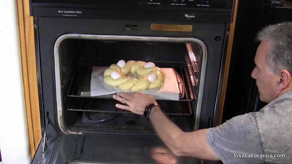 Ricetta Pane Pasquale - Cottura