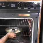 Ricetta Torta al Rum - Cottura