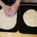 Focaccia secca schiacciate 2